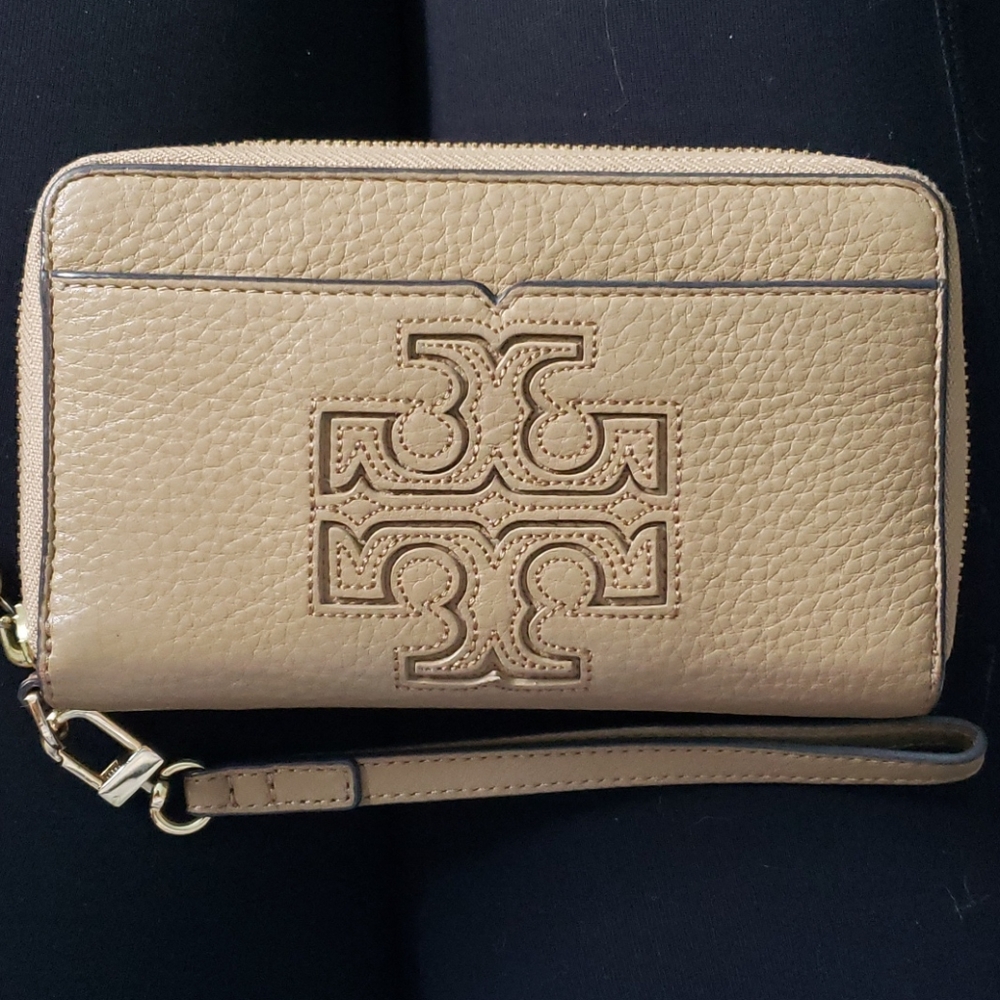 TORY BURCH wallet/wristlet